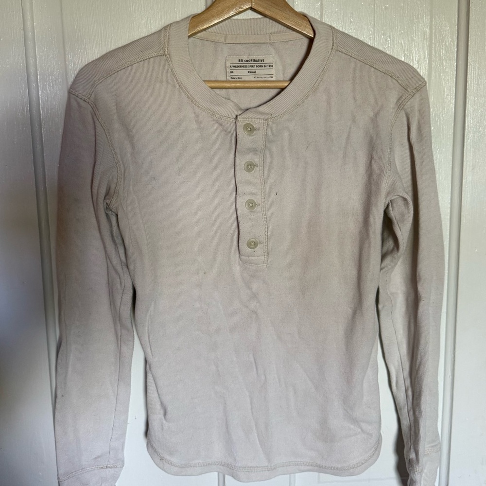 REI Cream Long Sleeve Tee Soft Cotton Blend